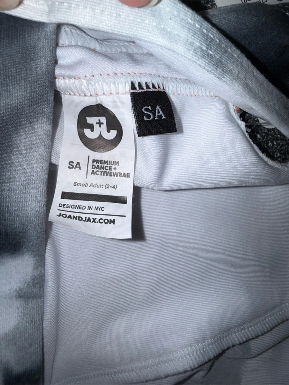 Jo & Jax NWT! Victory Crop Black/White Size Small Adult (2/4)